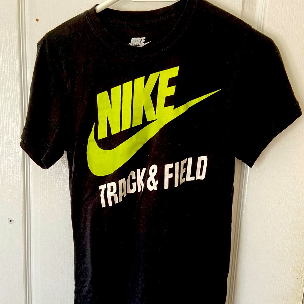 Nike Track and Field T Shirt (S)